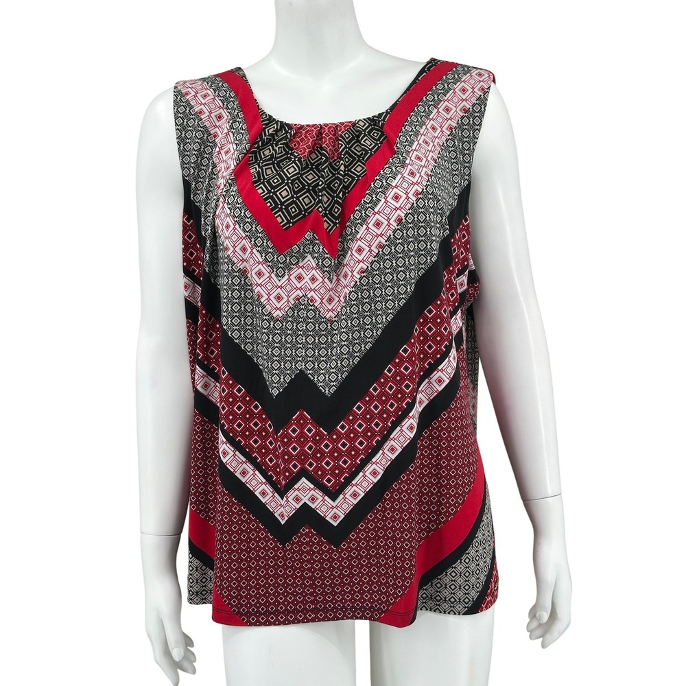 Calvin Klein Top Womens 2X Red Black Geometric Chevron Sleeveless Keyhole Office